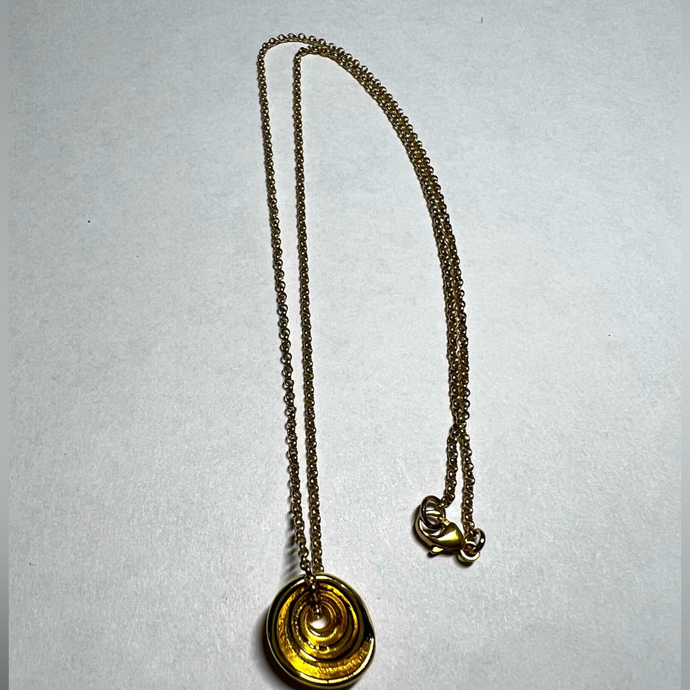 KEANI HAWAII Pukashell Pendant Necklace